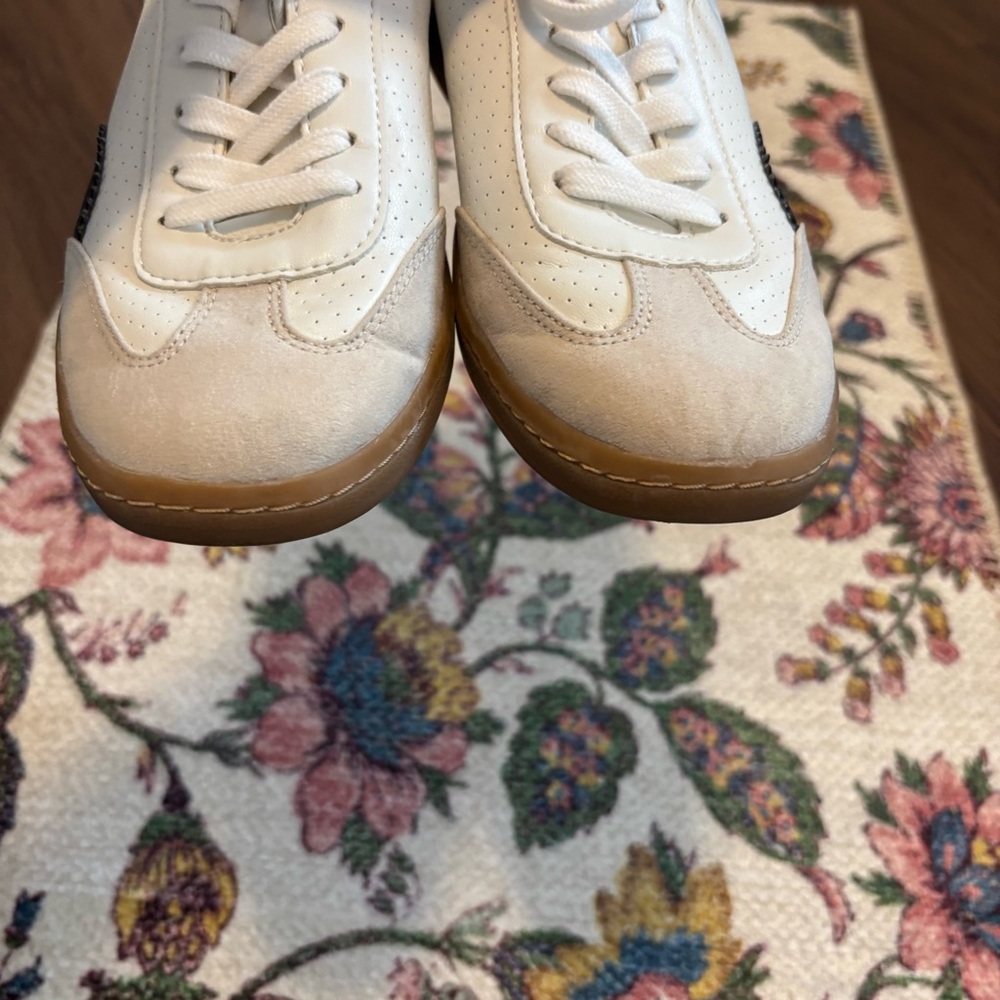Dolce Vita Black and White Sneakers - Picture 5 of 12
